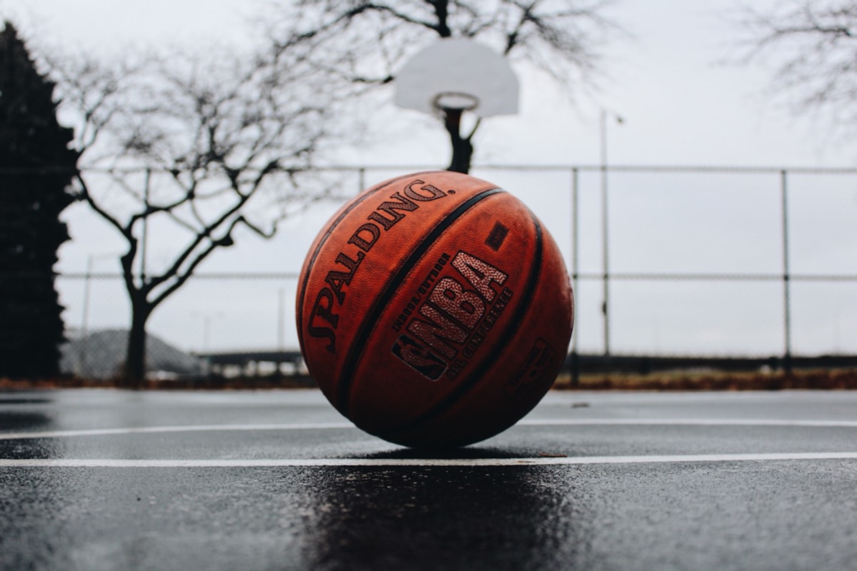 HOW TO CREATE A SPORTS RECRUITING VIDEO FOR YOUR ATHLETE